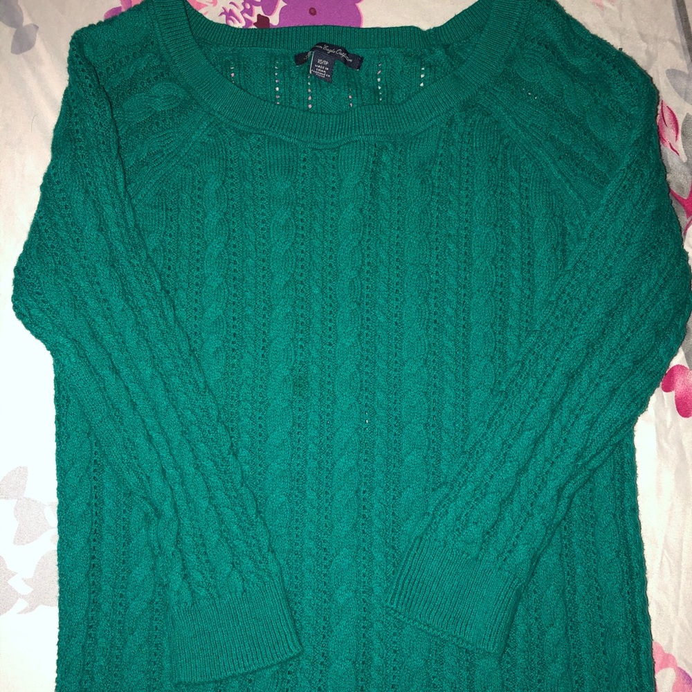 American Eagle sweater